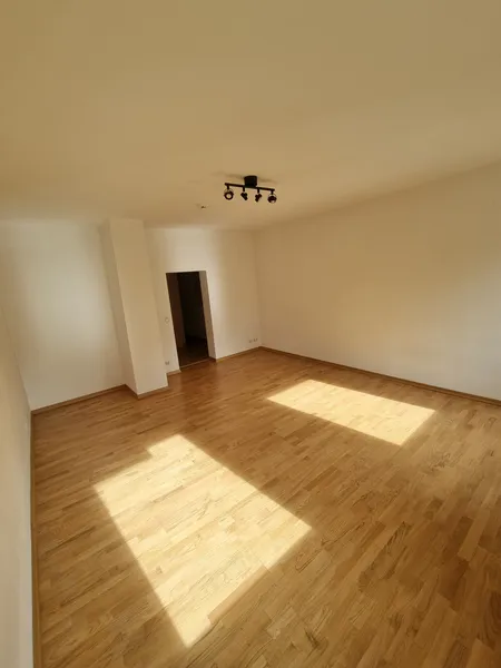 Sanierte 1,5-Zimmer-Wohnung mit Einbauküche in Berlin — photo 1